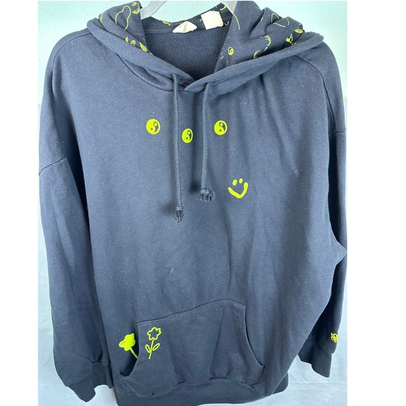 Levi's Tops - Levi's Unisex Prism Hoodie Black Oversized Graphic Smiley Flower Streetwear S